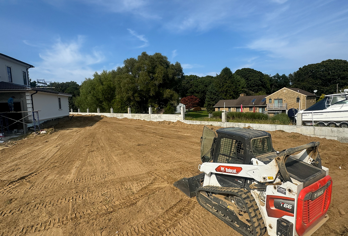 East Marion - photo 1